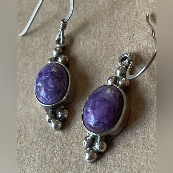 Vintage Charolite & Sterling silver earring by artist Running Bear - Picture 2 of 5